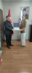 Sağlık Yönetimi Bölüm Başkanı Prof. Dr. Şahin ÇETİNKAYA’ya Teşekkür Belgesi Takdim Edildi